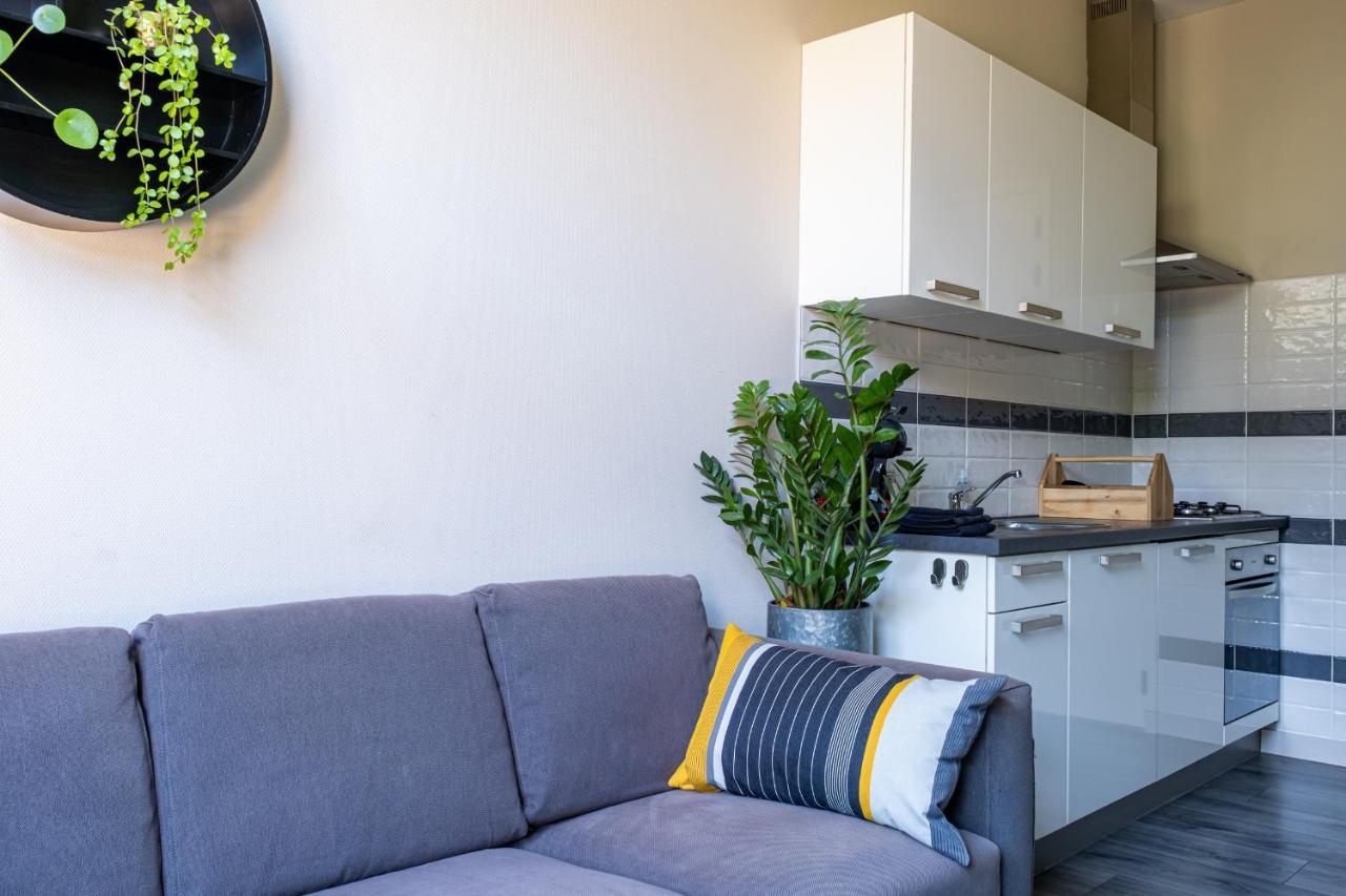 Apartamento @ *